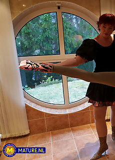 Maturenl porn pictures, Veri, The Granny Ballet Teacher Is Back With A New Young Lesbian Student To Please Her Hairy Pussy